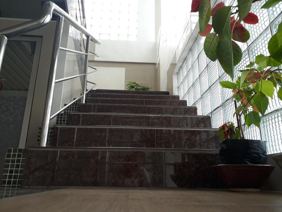 Bnt Inn Lapu-Lapu City Exterior foto